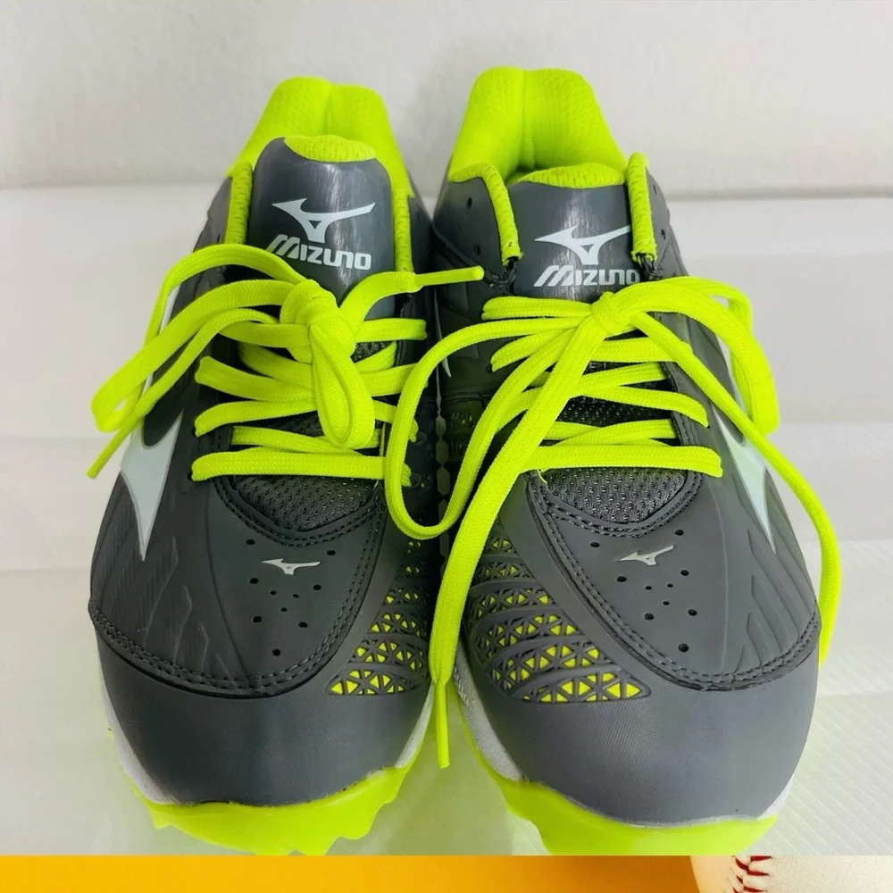 Mizuno Women's 9-Spike Advanced Sweep 3 Softball Cleat - Size 8.5 - Picture 3 of 7